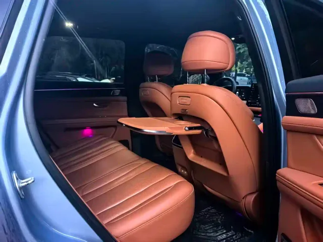 Aito M7 — Фото автомобиля 9