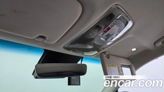 Genesis GV70 — Фото автомобиля 19