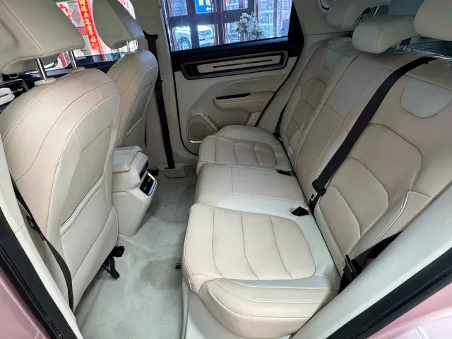 Geely ICON — Фото автомобиля 18