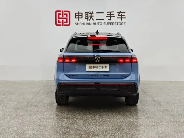 Volkswagen Tiguan L — Фото автомобиля 6