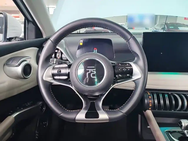 BYD Yuan PLUS — Фото автомобиля 10