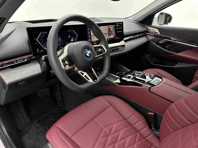 BMW 5 Series — Фото автомобиля 18