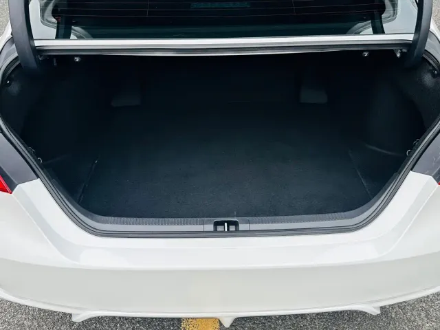 Toyota Camry — Фото автомобиля 13