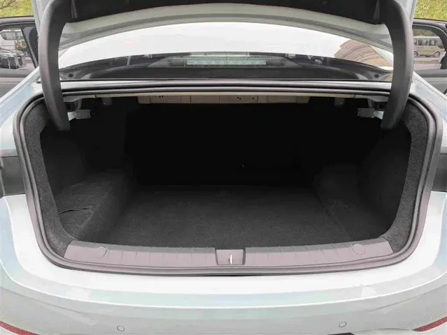 BYD Qin PLUS — Фото автомобиля 21