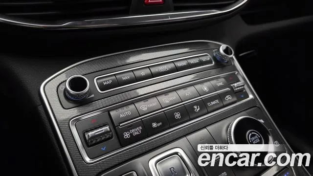 Hyundai Santa Fe New — Фото автомобиля 24
