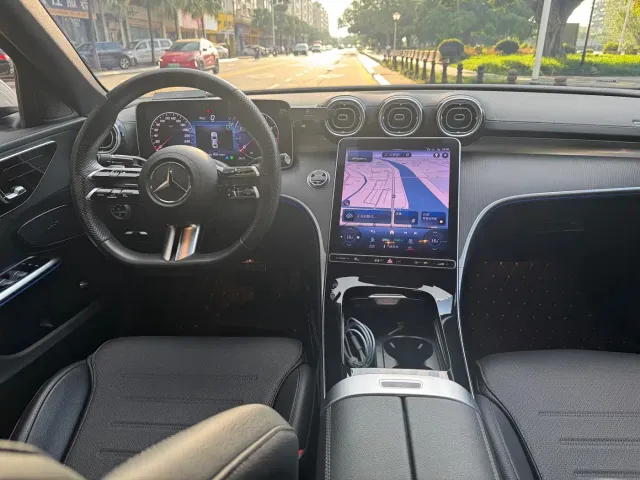 Mercedes-Benz C-Class — Фото автомобиля 11