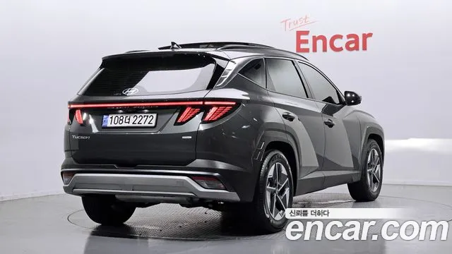 Hyundai Tucson Новый Tucson (NX4) Бензин 1.6 Turbo 4WD — Фото автомобиля 2