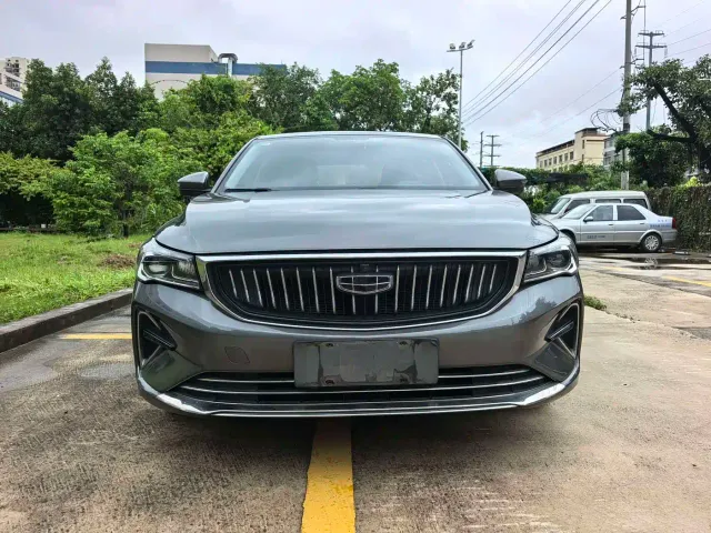 Geely Emgrand — Фото автомобиля 2