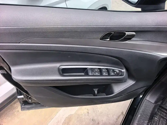 Ford Lingrui — Фото автомобиля 8