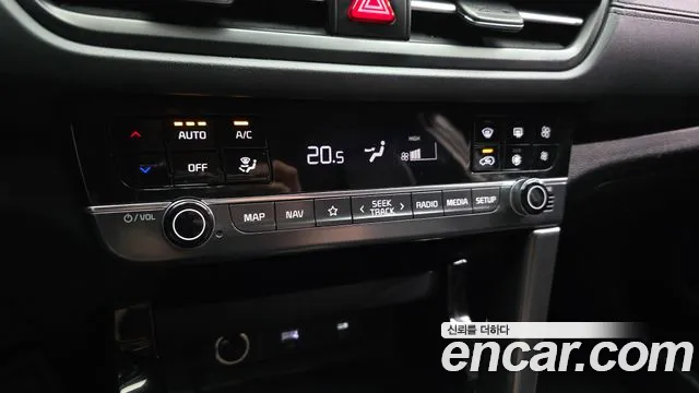 Kia Seltos Бензин 1.6 турбо 2WD — Фото автомобиля 18