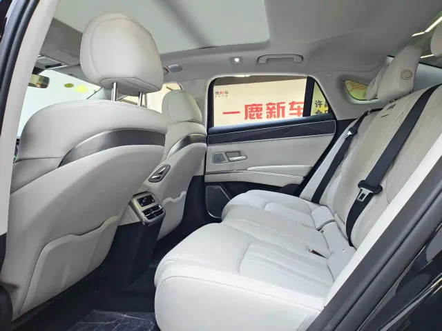 BYD Han L — Фото автомобиля 8