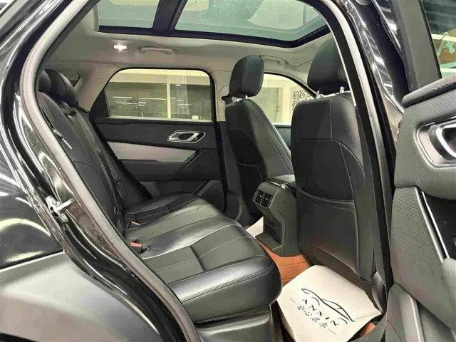 Land Rover Range Rover Velar — Фото автомобиля 19