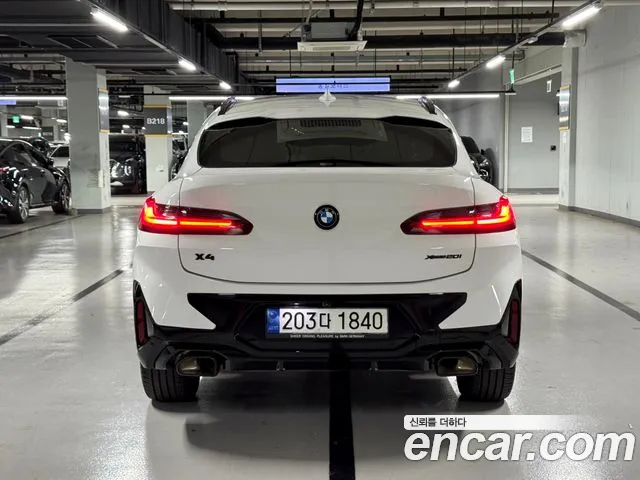 BMW X4 xDrive20i M Sport Pro — Фото автомобиля 4
