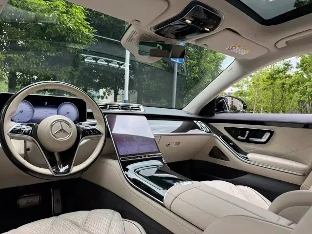 Mercedes-Benz Maybach S-Class — Фото автомобиля 11