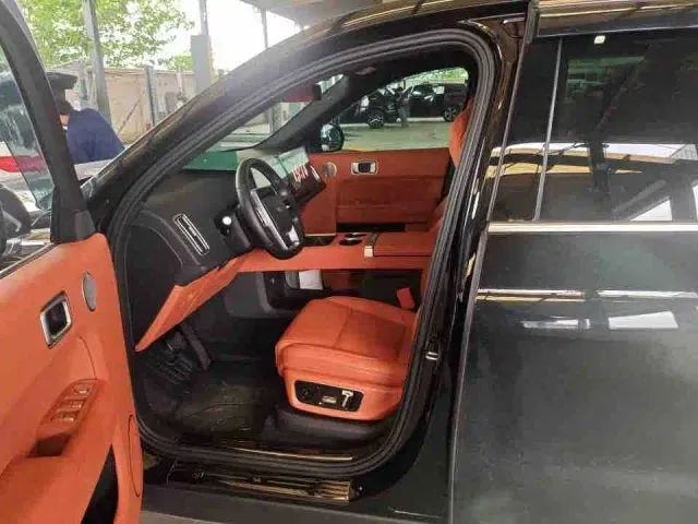 Li Auto L9 — Фото автомобиля 3