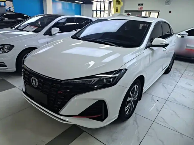 Фотография автомобиля — Changan Eado