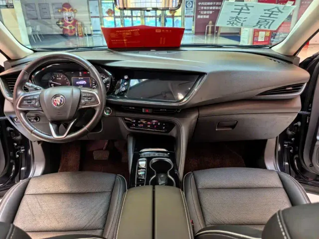 Buick Envision Plus — Фото автомобиля 11