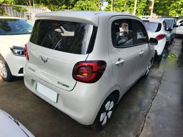 Wuling Hongguang Mini EV — Фото автомобиля 6