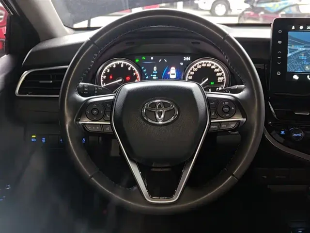 Toyota Camry — Фото автомобиля 10
