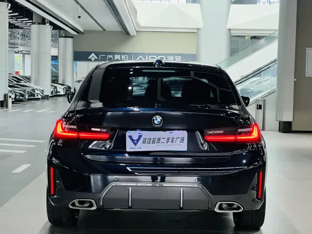 BMW 3 Series — Фото автомобиля 8