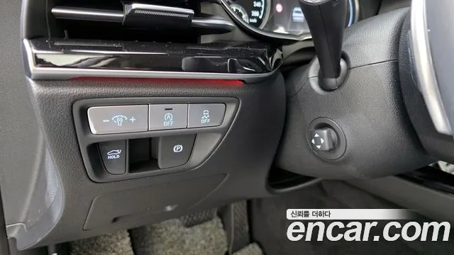 Genesis G80 Бензин 2.5 турбо AWD — Фото автомобиля 14