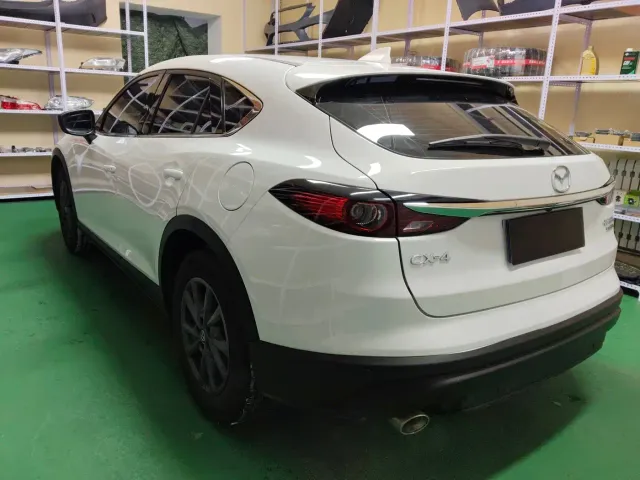 Mazda CX-4 — Фото автомобиля 4