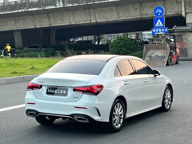 Mercedes-Benz A-Class — Фото автомобиля 5
