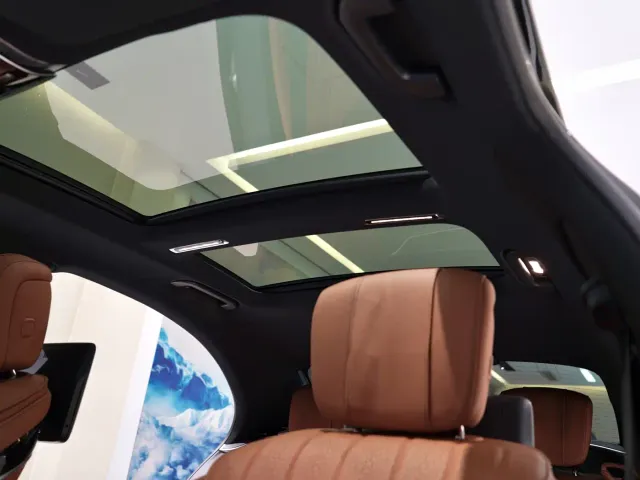 Mercedes-Benz S-Class — Фото автомобиля 15