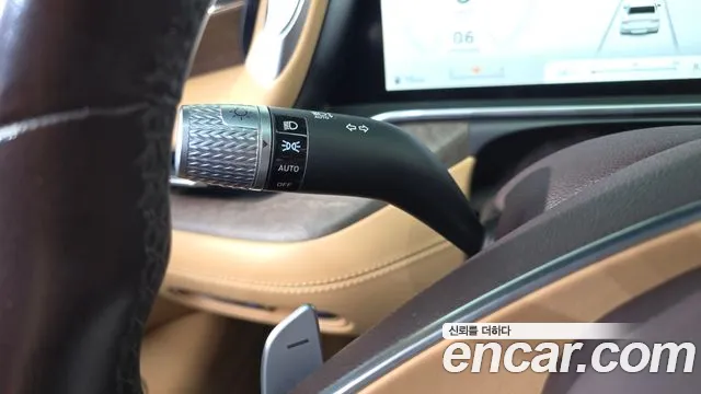 Genesis G90 Бензин 3.5 турбо AWD — Фото автомобиля 17