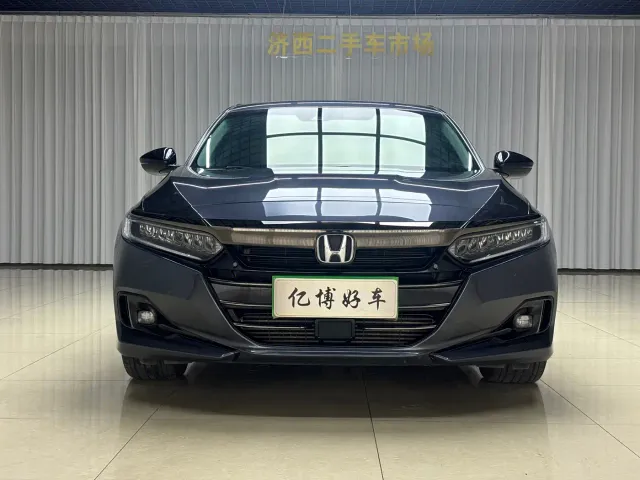 Фотография автомобиля — Honda Accord