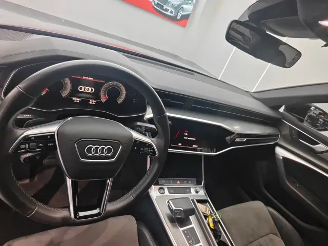 Audi A6L — Фото автомобиля 10