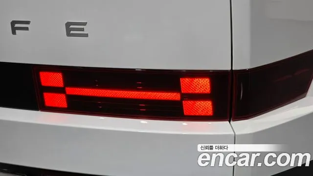 Hyundai Santa Fe — Фото автомобиля 8