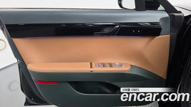 Hyundai Grandeur GN7 — Фото автомобиля 13