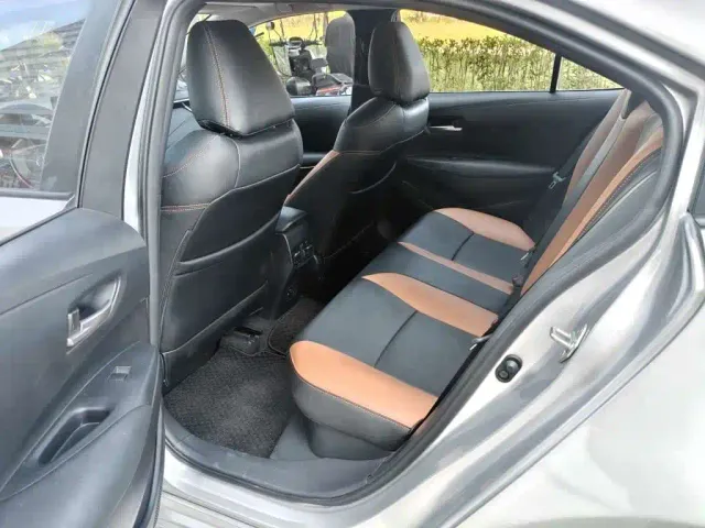 Toyota Corolla — Фото автомобиля 5