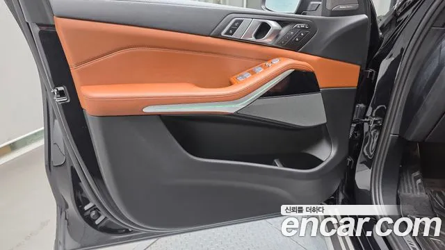 BMW X7 G07 — Фото автомобиля 13