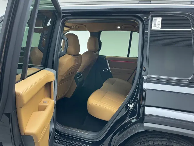 iCAR V27 — Фото автомобиля 17