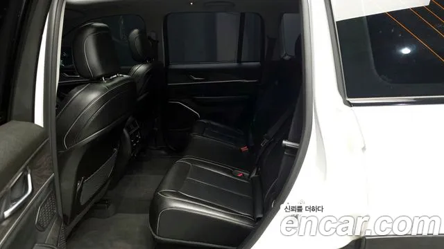Jeep Cherokee Grand Cherokee(WL) 3.6 Limited — Фото автомобиля 11