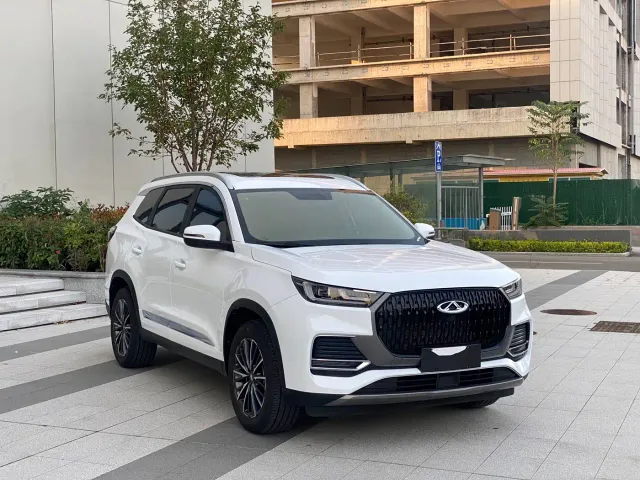 Chery Tiggo 8 — Фото автомобиля 3