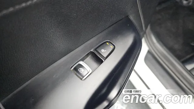 Kia K5 Новый K5 3 поколение 2.0 LPi(Для проката) — Фото автомобиля 19