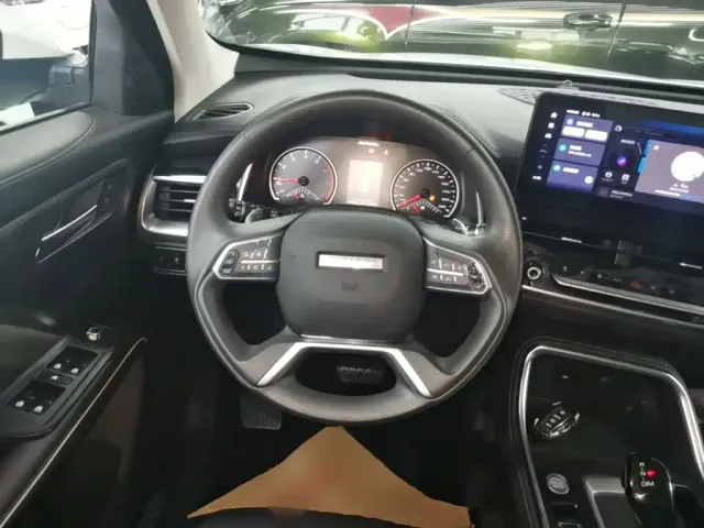 Haval H6 — Фото автомобиля 10