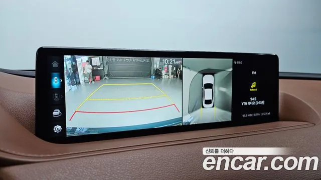 Genesis G80 Бензин 2.5 турбо AWD — Фото автомобиля 15