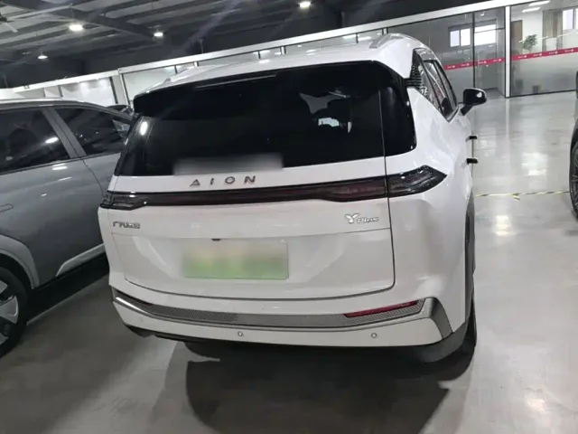 GAC Aion Y — Фото автомобиля 5