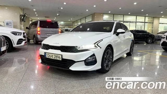 Фотография автомобиля — Kia K5 Generation 3