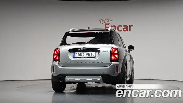 Mini Countryman — Фото автомобиля 3