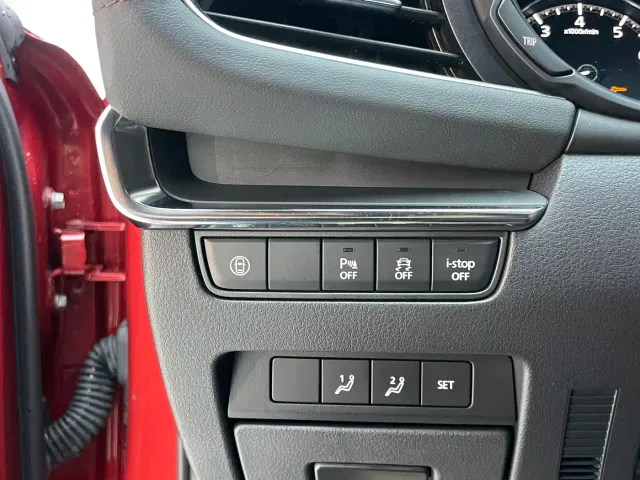 Mazda Axela — Фото автомобиля 13
