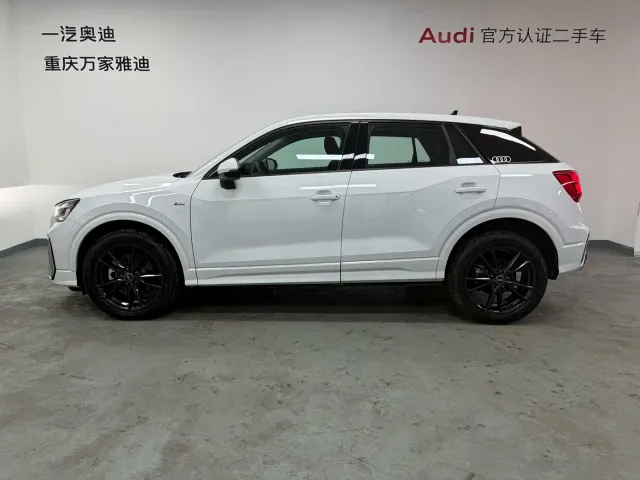 Audi Q2L — Фото автомобиля 4