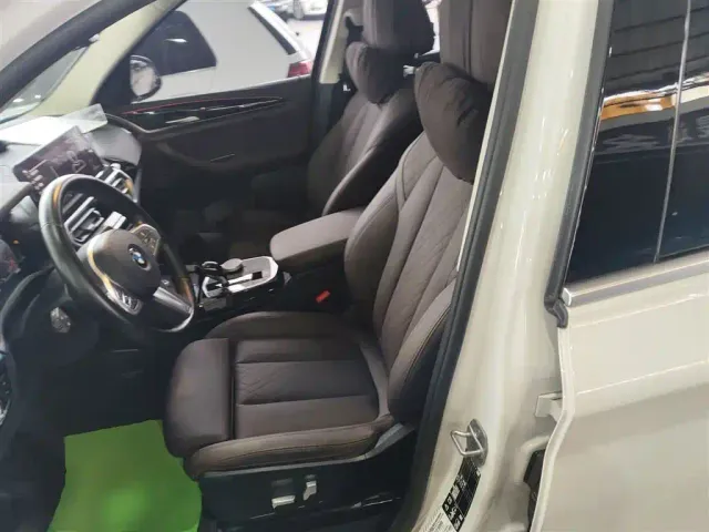 BMW X3 — Фото автомобиля 7