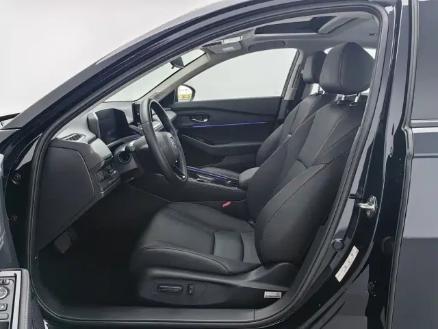 Honda Accord — Фото автомобиля 10