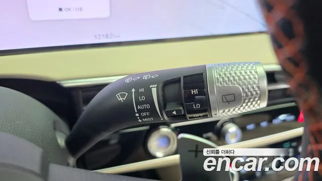 Genesis GV70 — Фото автомобиля 27