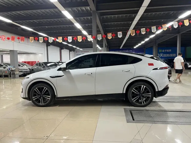 Xpeng G6 — Фото автомобиля 5